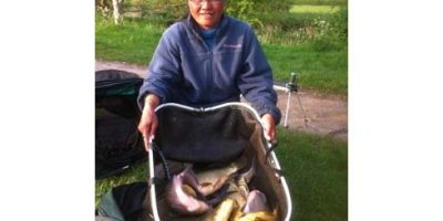 Suzi Smith Lady Angler Barston Lakes record 2014.jpg